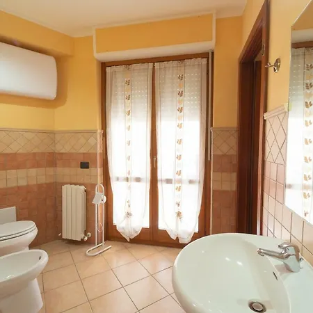 La Rosa - Elegant Affittacamere Sassari