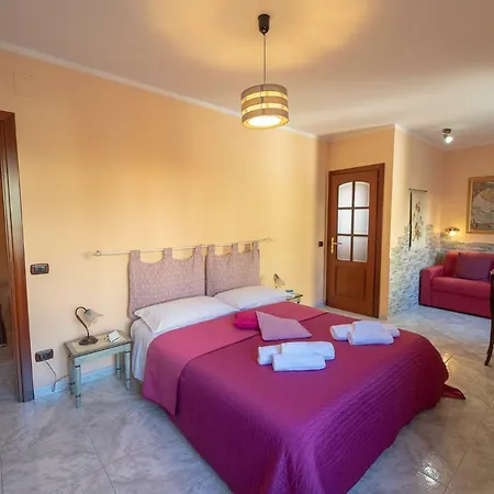 La Rosa - Elegant Guest house